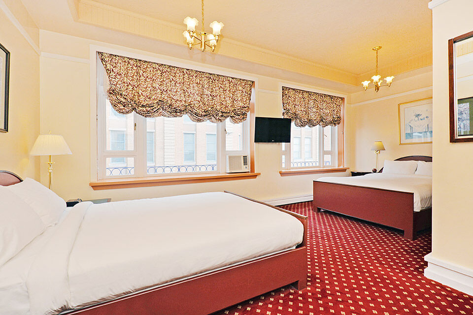 The Bedford Regency Hotel Victoria Ngoại thất bức ảnh